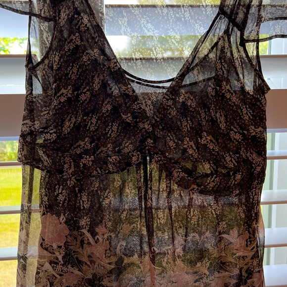 Ann Taylor Silk Top w Side Zipper in Neutral Tones of Brown Rose & Cream - Picture 4 of 8